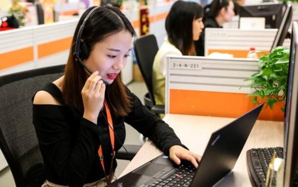 「维修中心」松下空调维修网点提醒在充注制冷